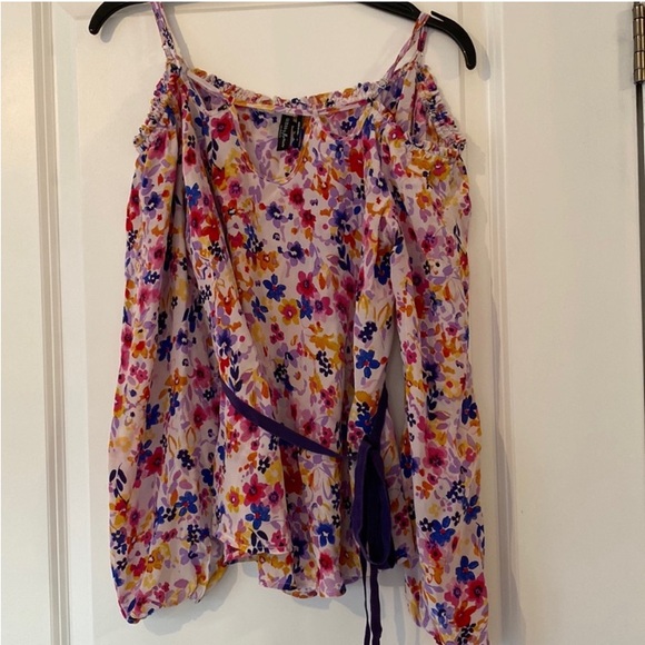 Guess by Marciano Summer Floral Pattern Blouse - Size S - Picture 4 of 9